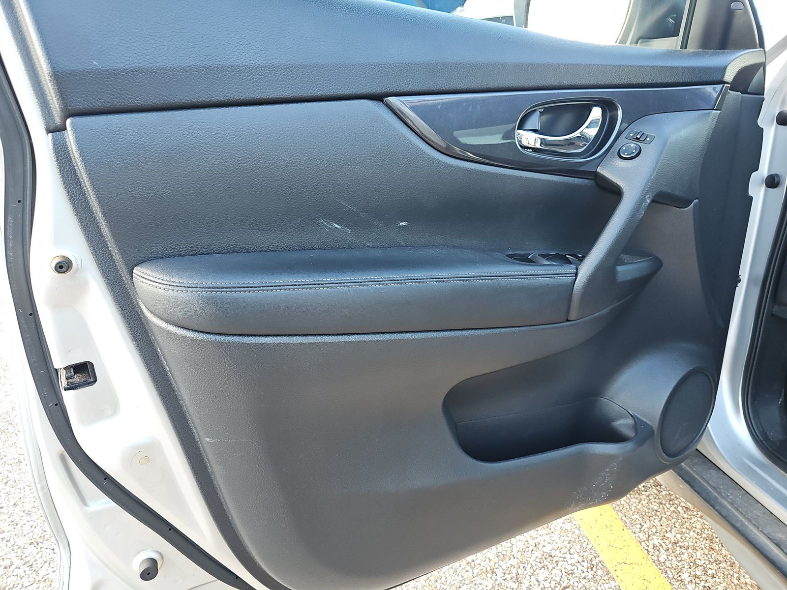 2020 Nissan Rogue SV FWD