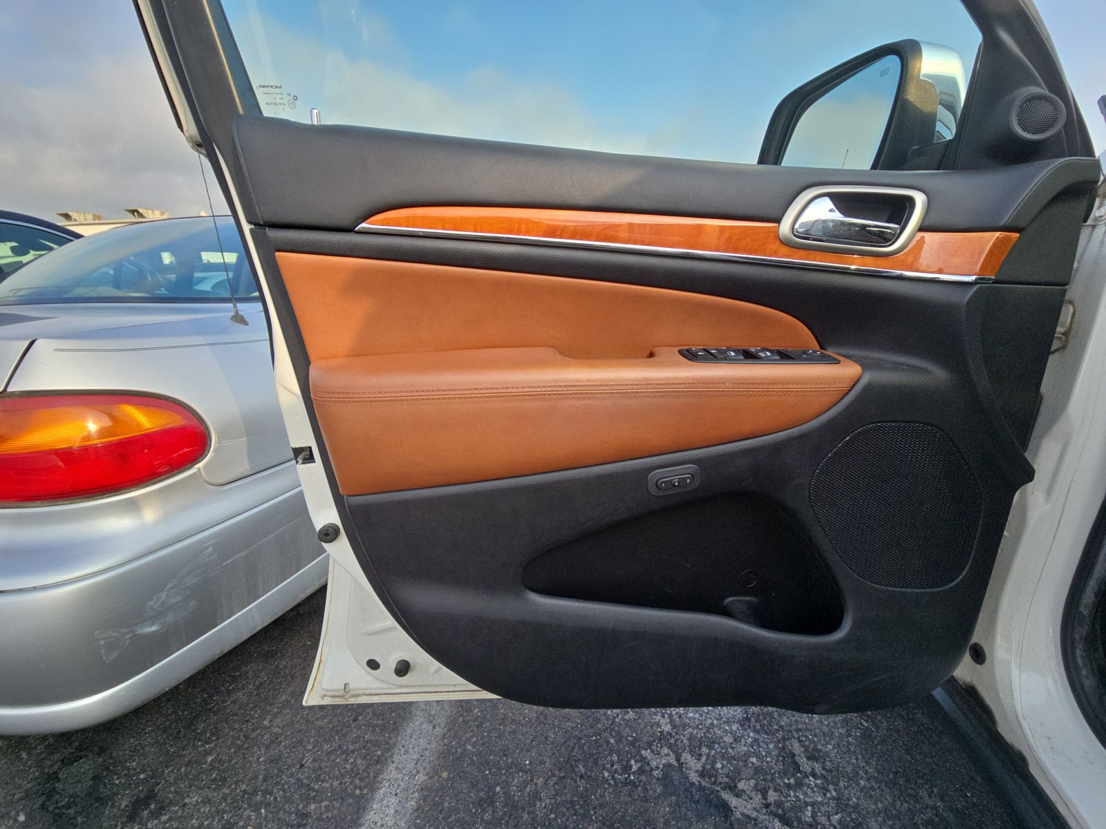 2012 Jeep Grand Cherokee Overland AWD