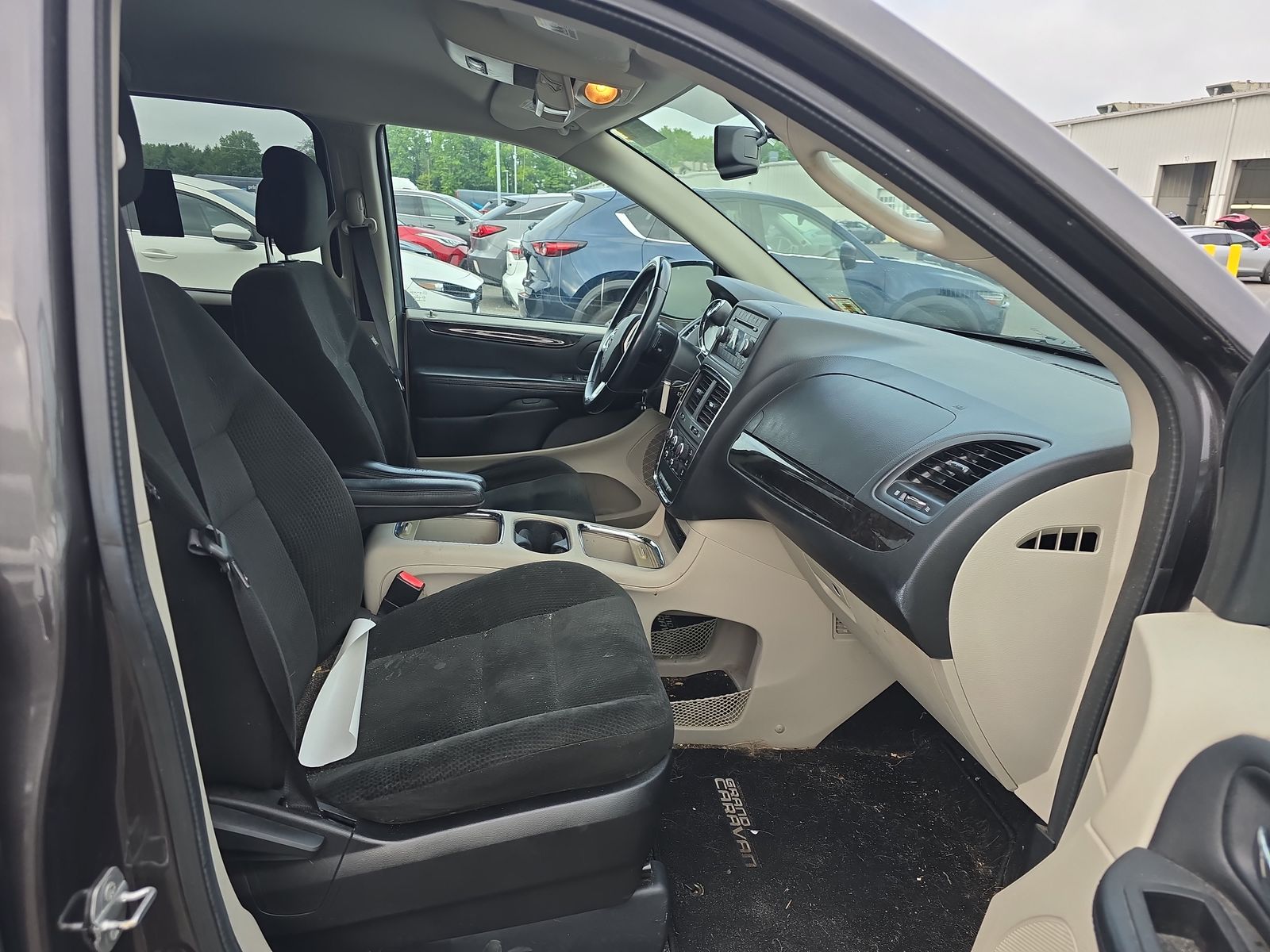 2016 Dodge Grand Caravan SXT FWD