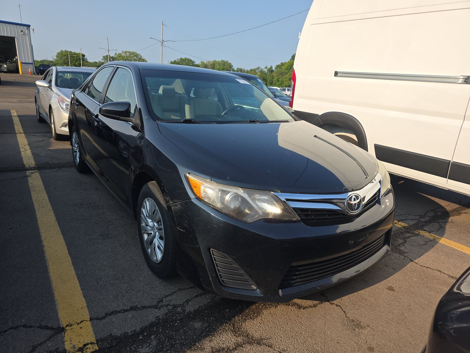 2013 Toyota Camry LE FWD