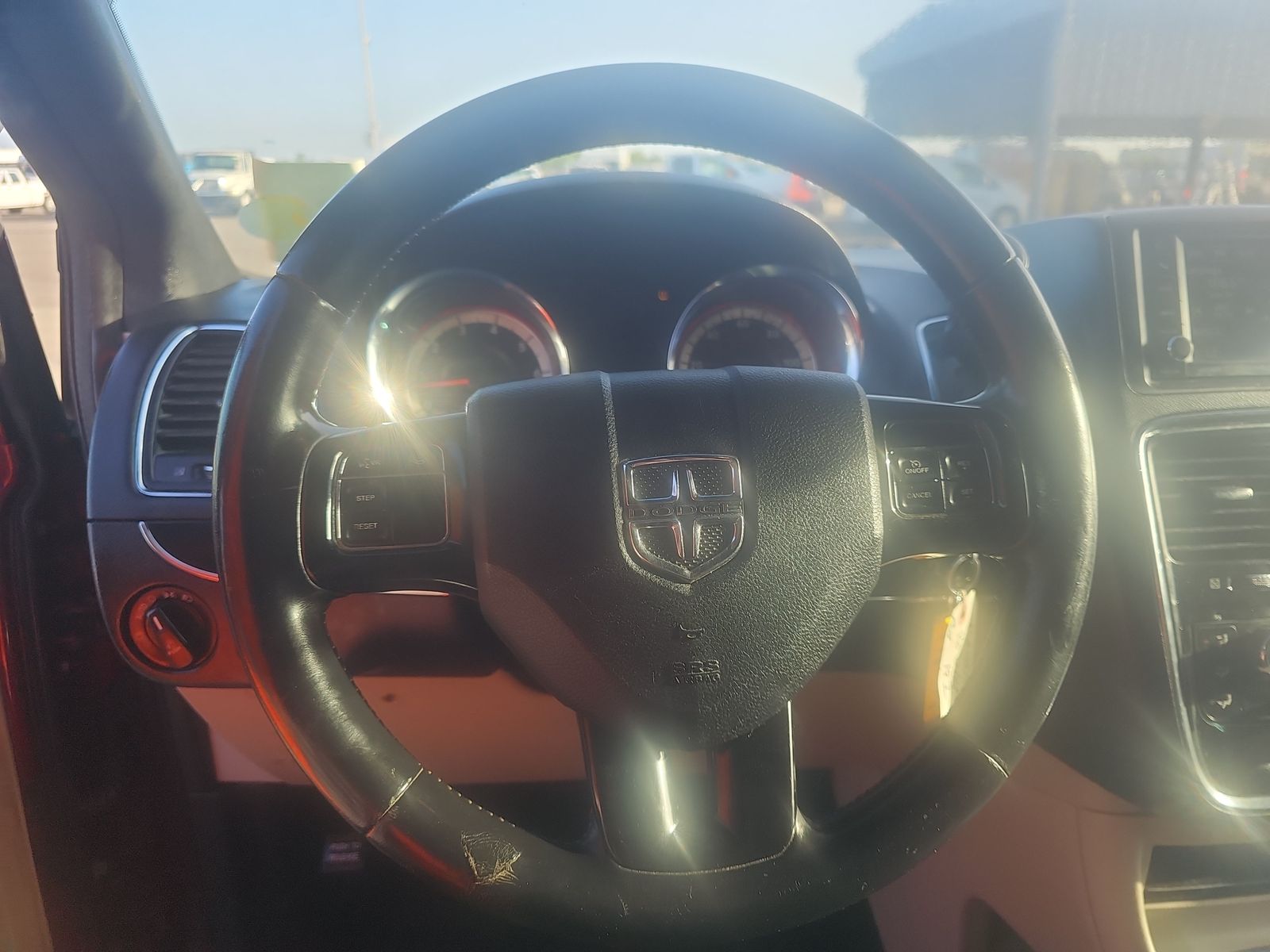 2016 Dodge Grand Caravan SXT Plus FWD