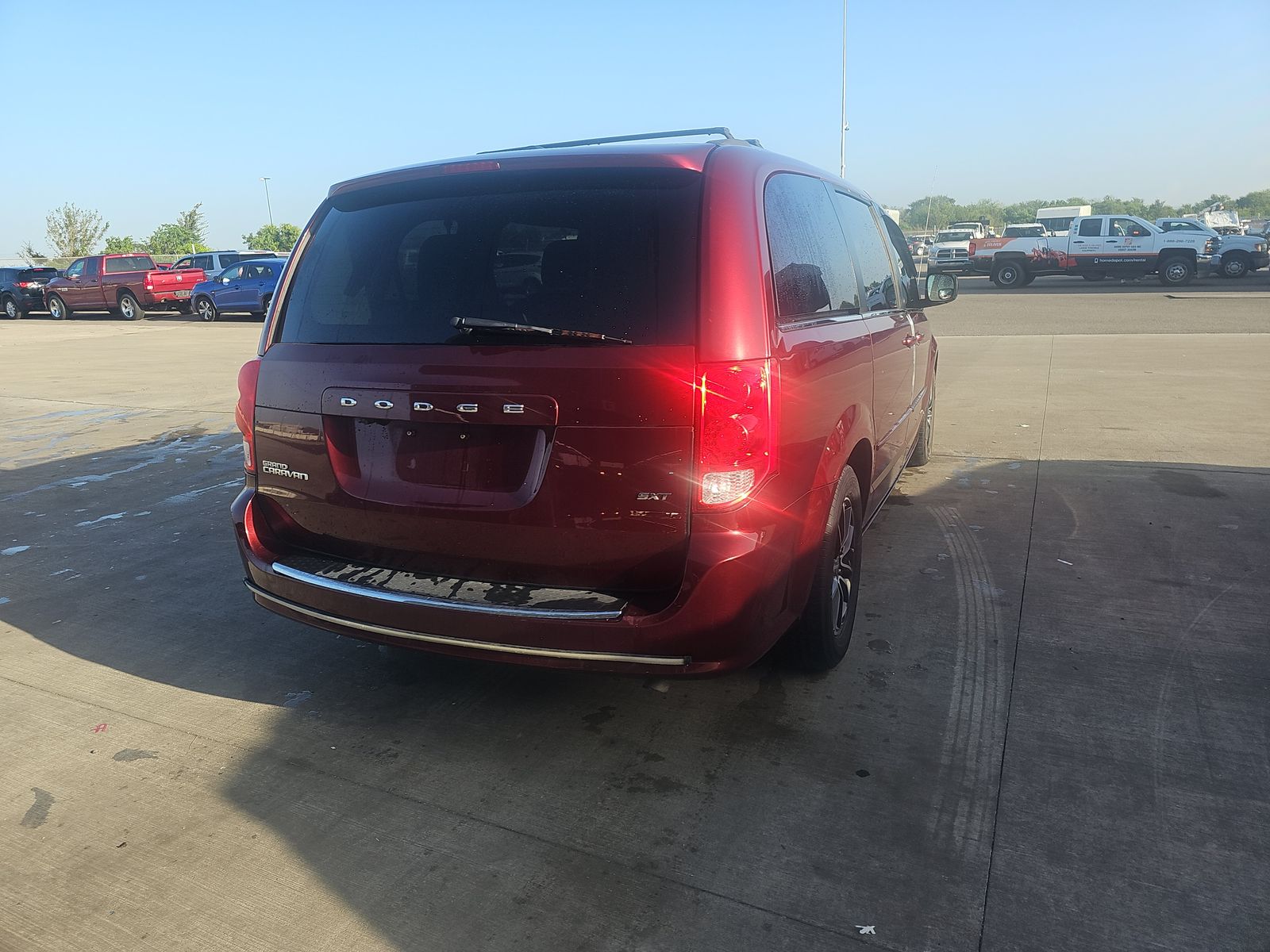 2016 Dodge Grand Caravan SXT Plus FWD