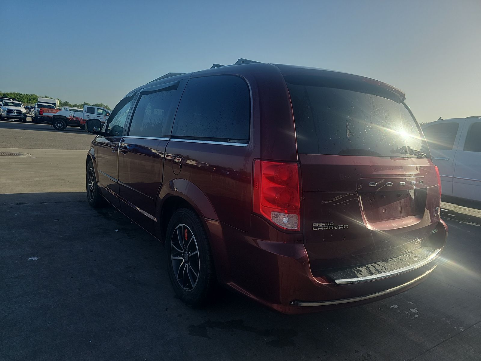 2016 Dodge Grand Caravan SXT Plus FWD
