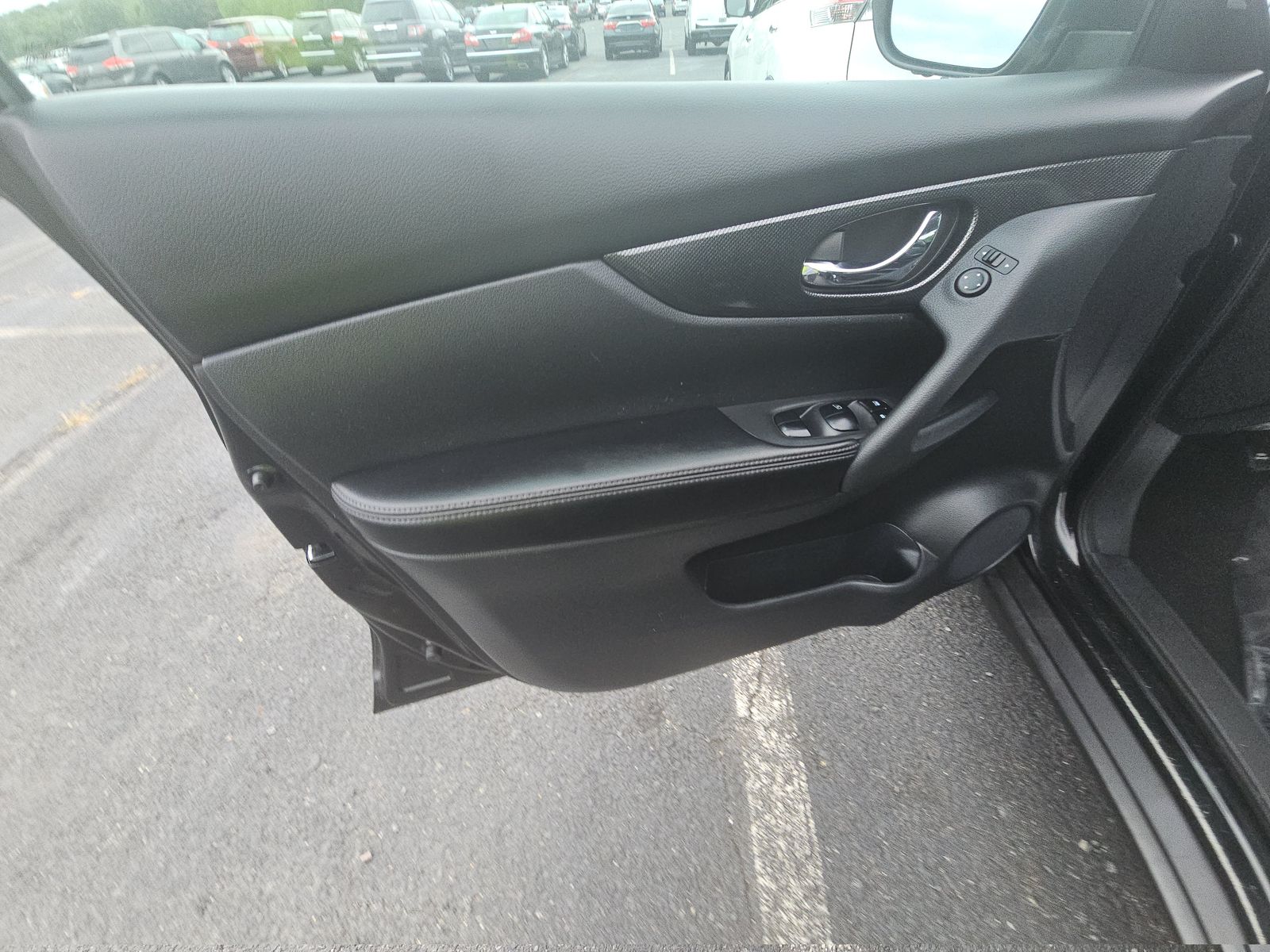 2016 Nissan Rogue SL AWD