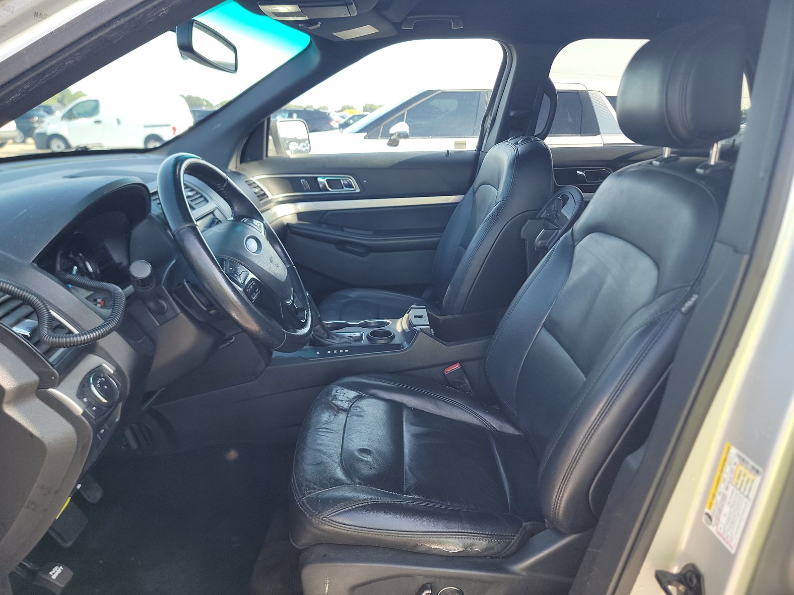 2017 Ford Explorer XLT FWD
