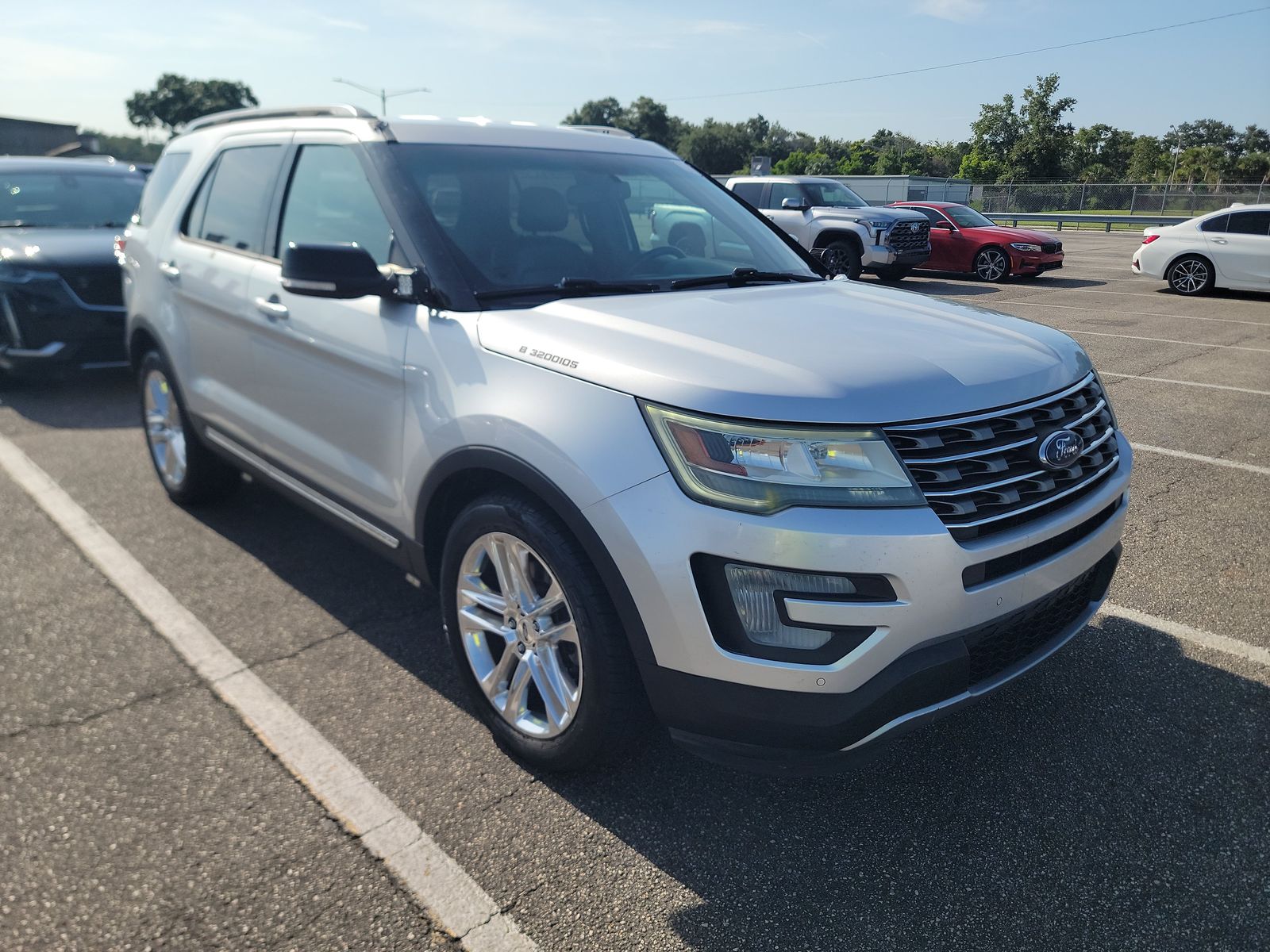 2017 Ford Explorer XLT FWD
