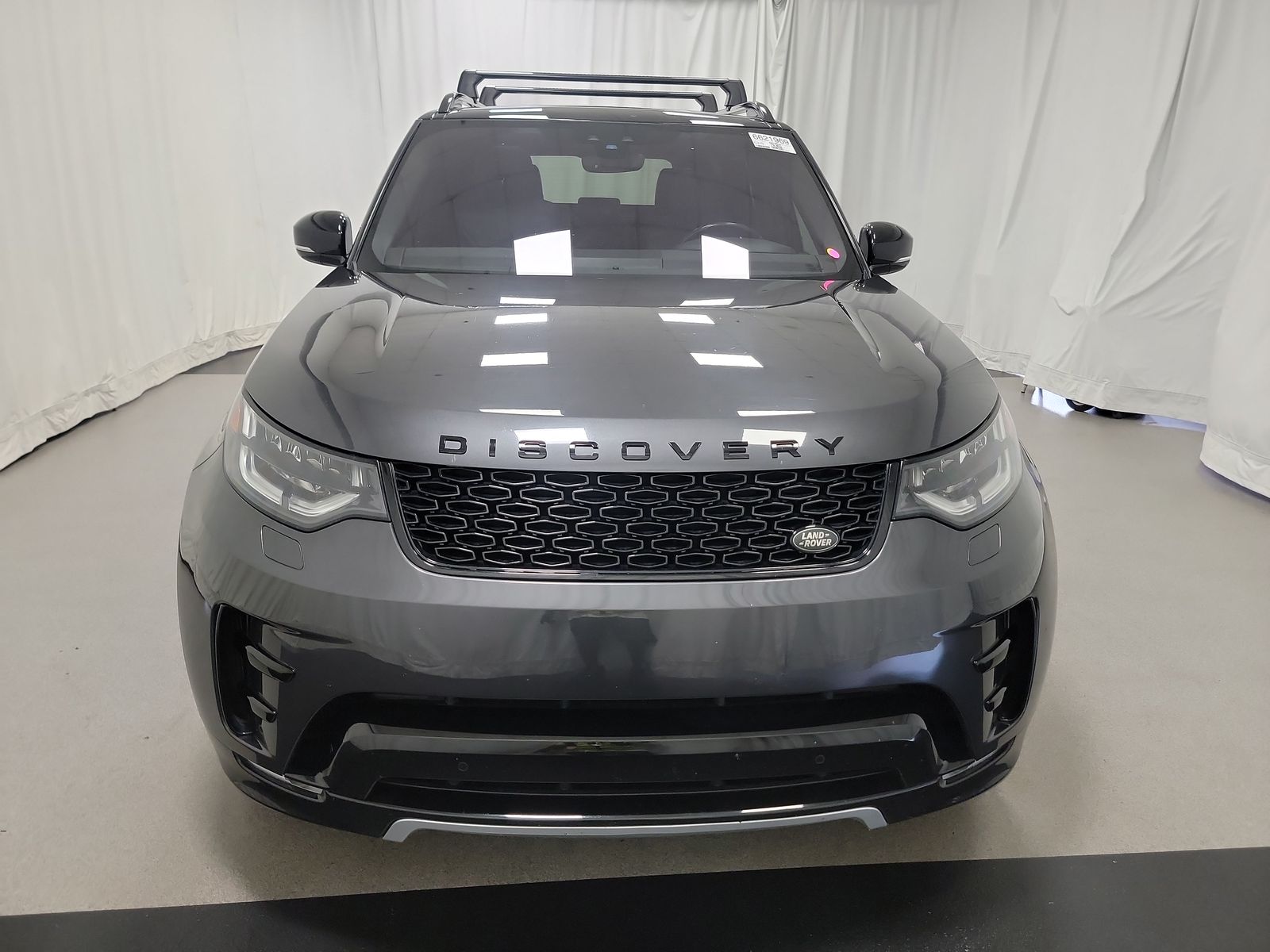 2020 Land Rover Discovery Landmark Edition AWD