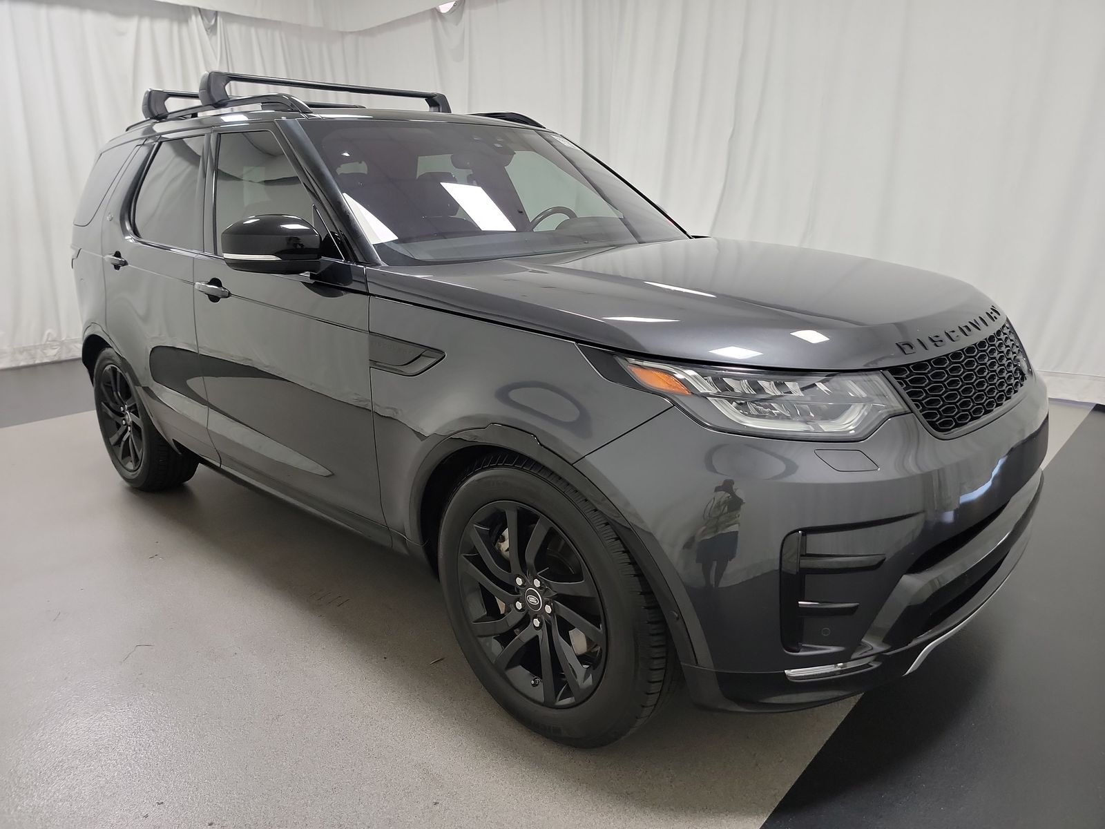 2020 Land Rover Discovery Landmark Edition AWD