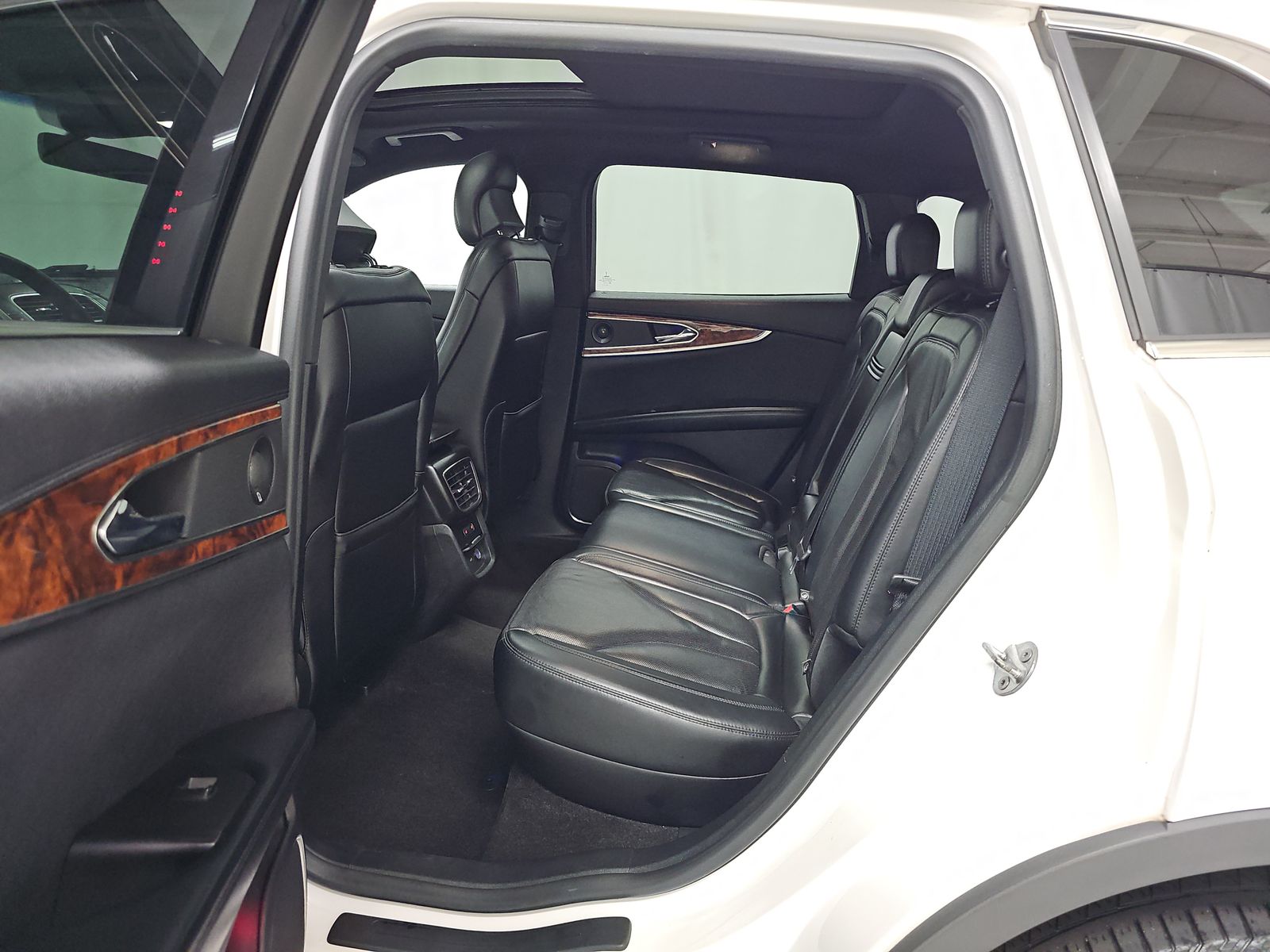 2019 Lincoln Nautilus Reserve AWD