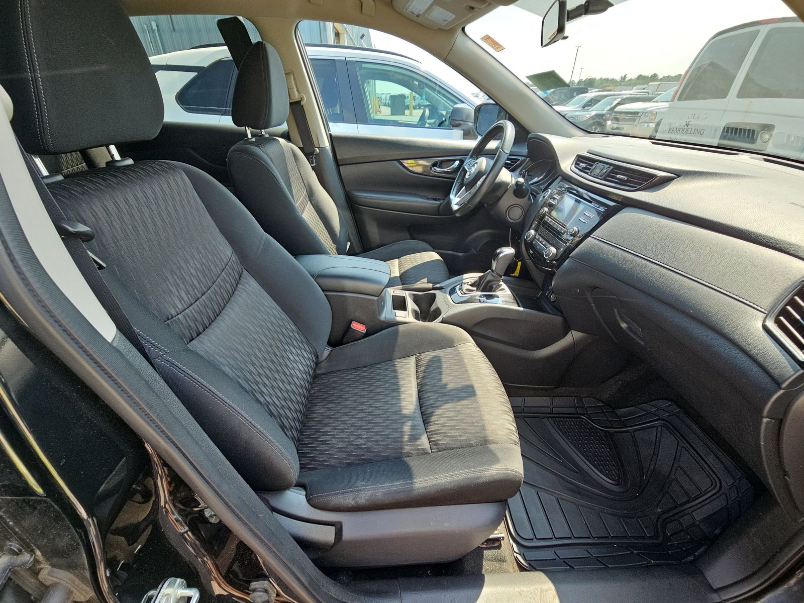 2017 Nissan Rogue SV AWD