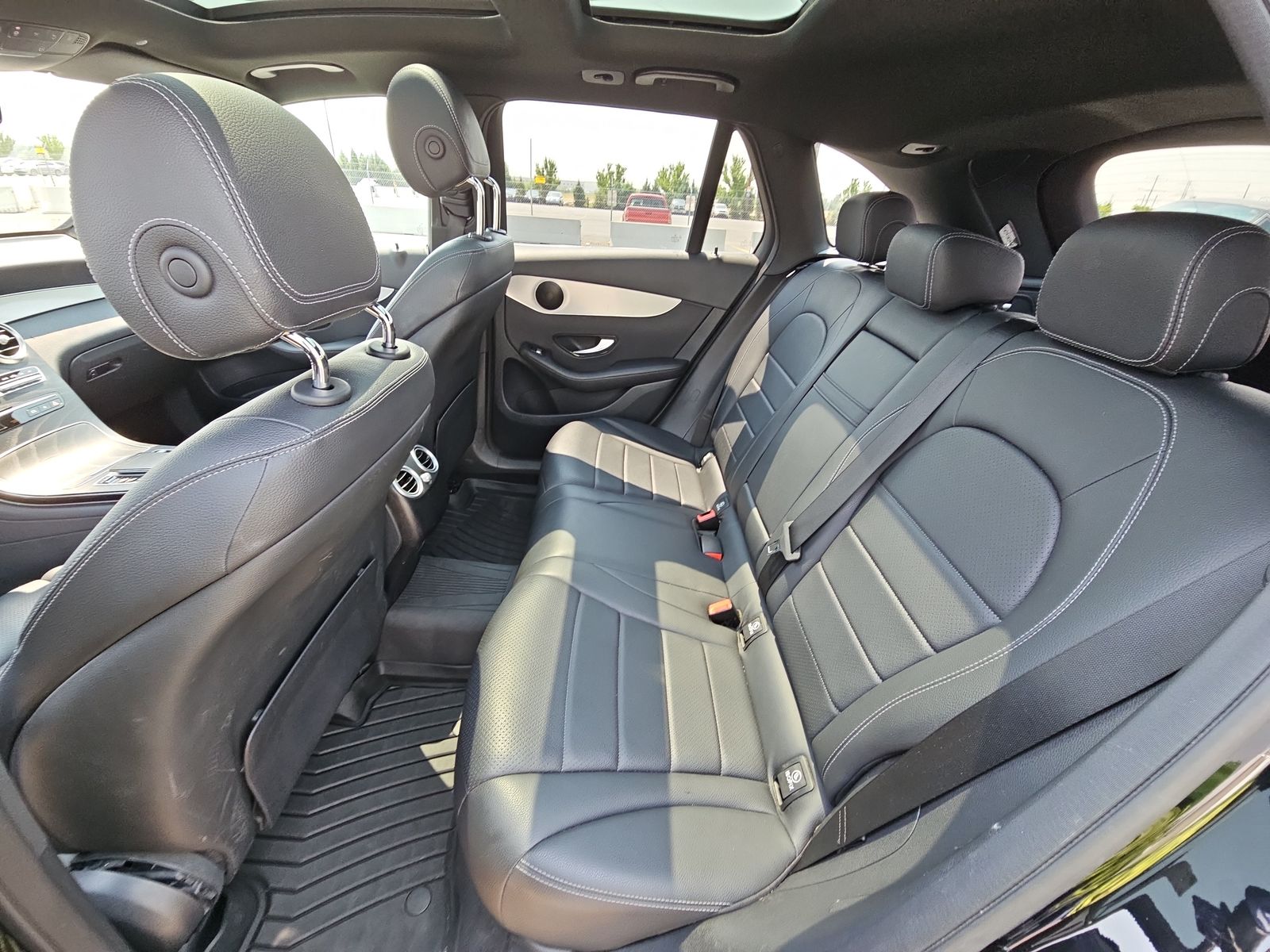 2021 Mercedes-Benz GLC GLC 300 AWD