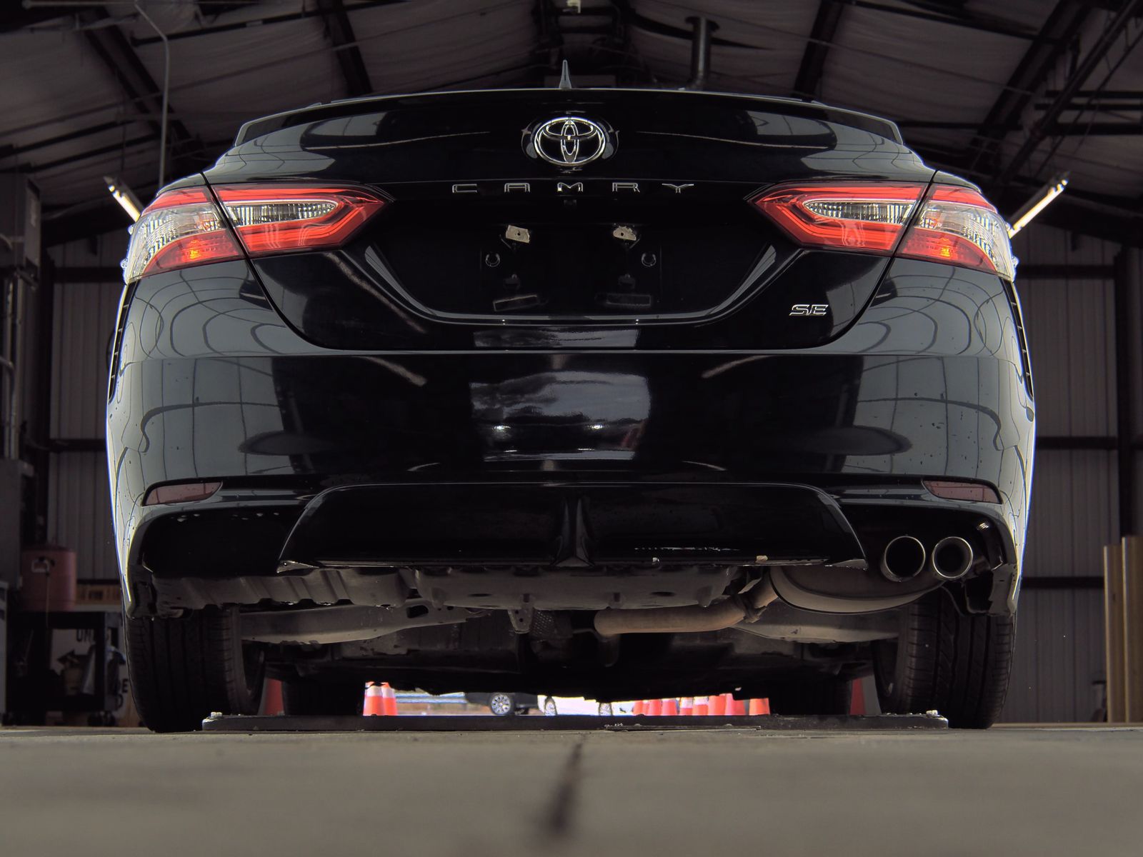 2019 Toyota Camry SE FWD