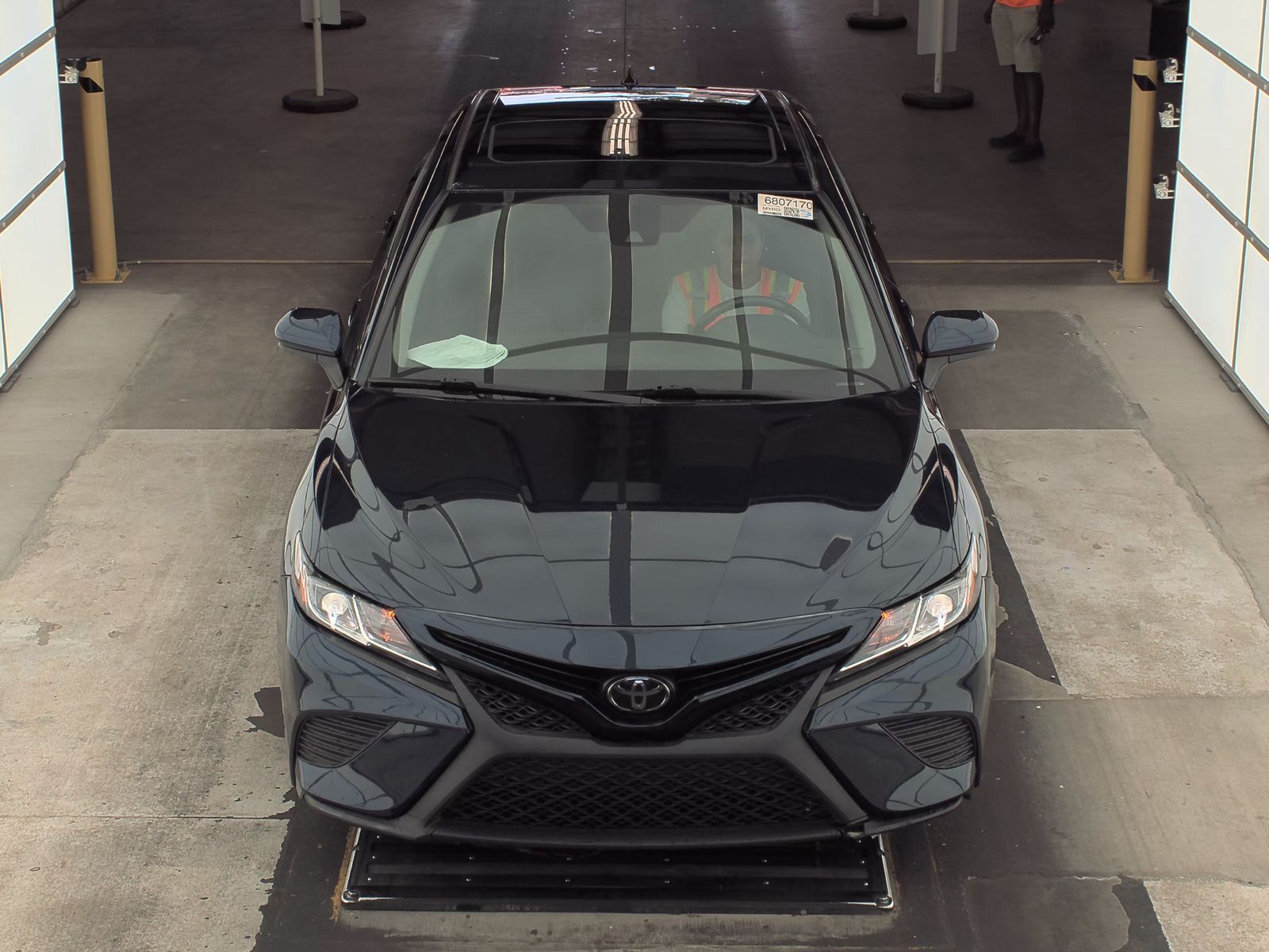 2019 Toyota Camry SE FWD