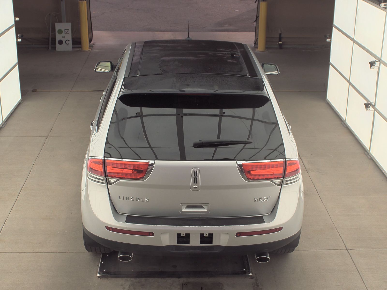 2015 Lincoln MKX Base FWD