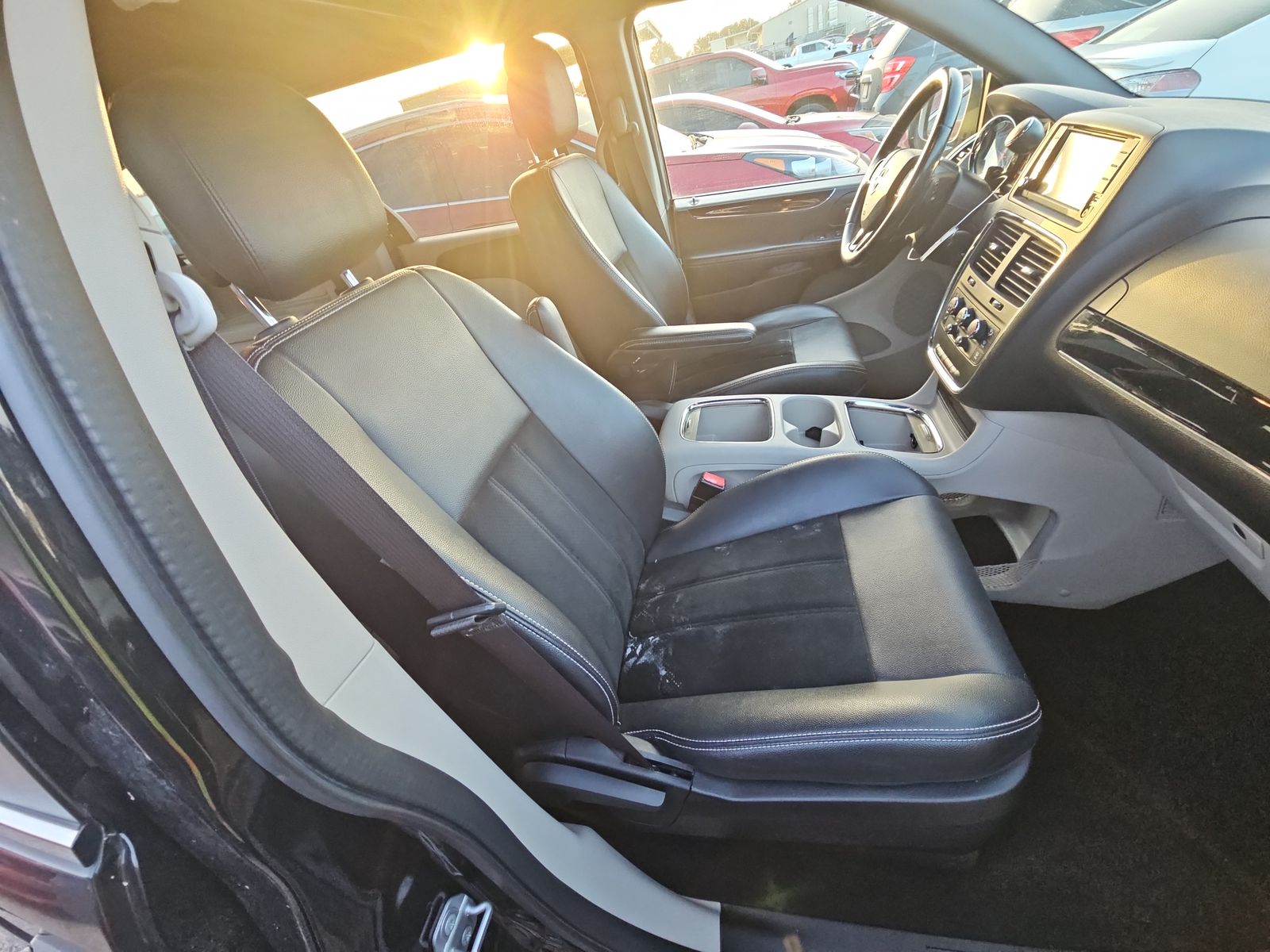 2018 Dodge Grand Caravan SXT FWD