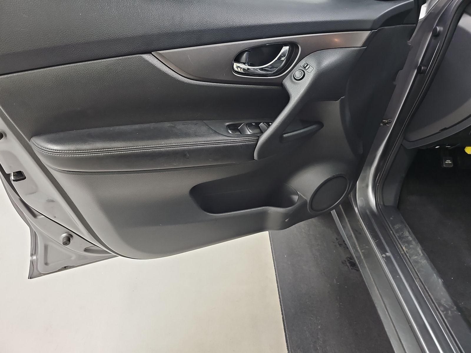 2016 Nissan Rogue SV AWD