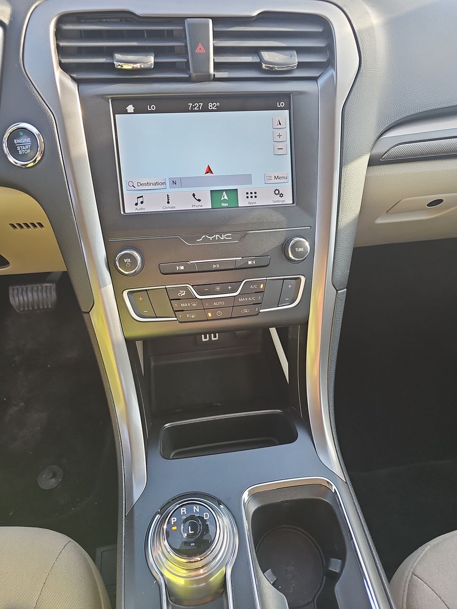 2019 Ford Fusion Hybrid SE FWD