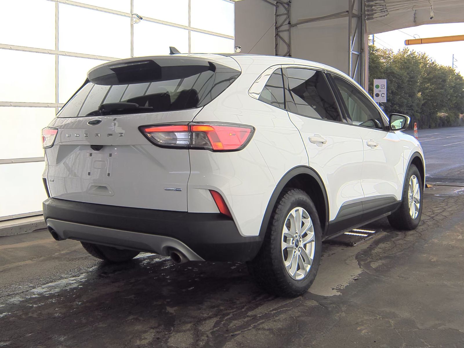 2020 Ford Escape SE AWD
