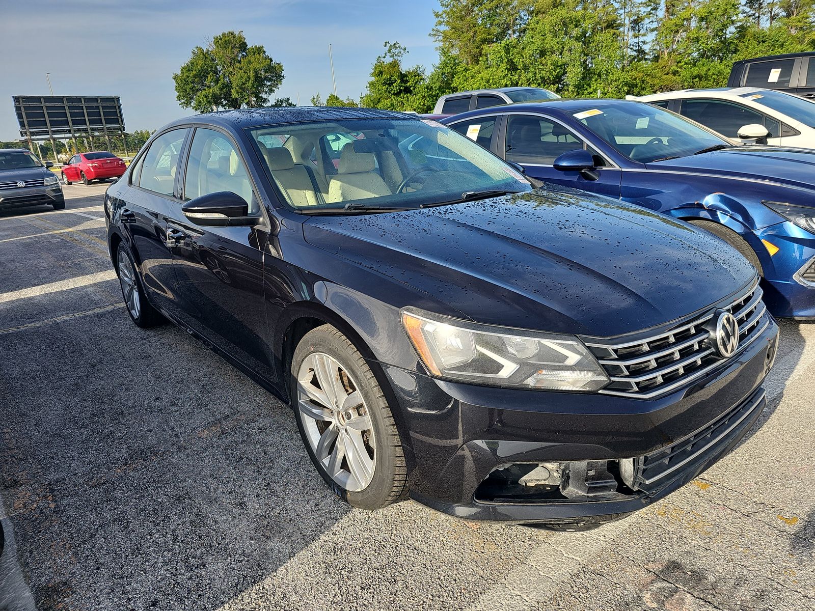2019 Volkswagen Passat 2.0T Wolfsburg Edition FWD