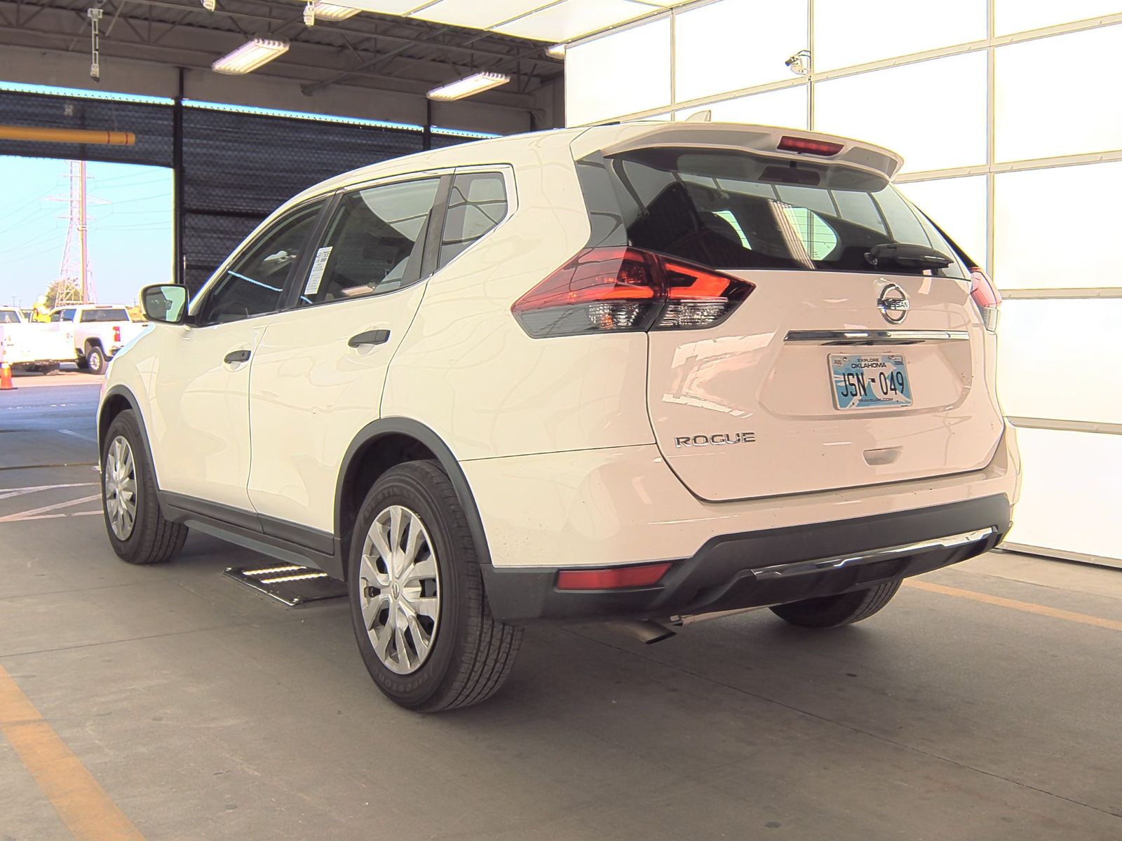 2020 Nissan Rogue S FWD