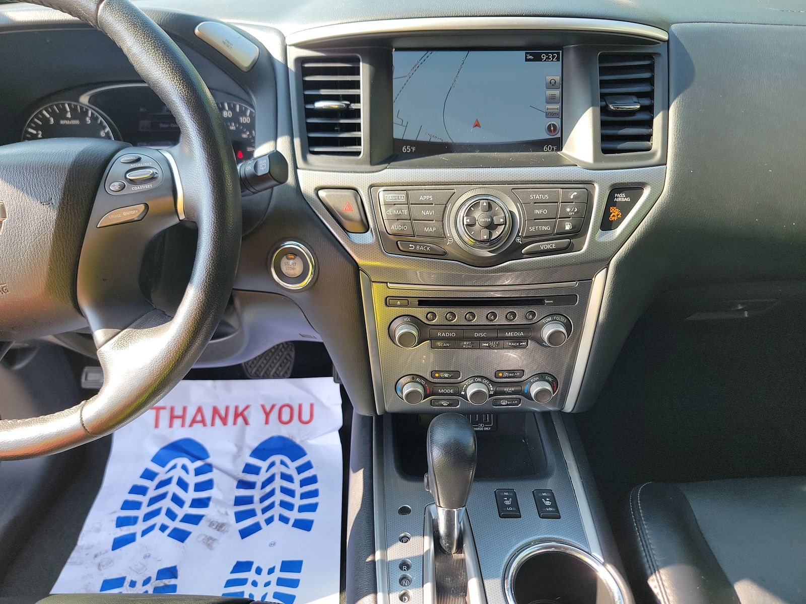 2020 Nissan Pathfinder SL FWD