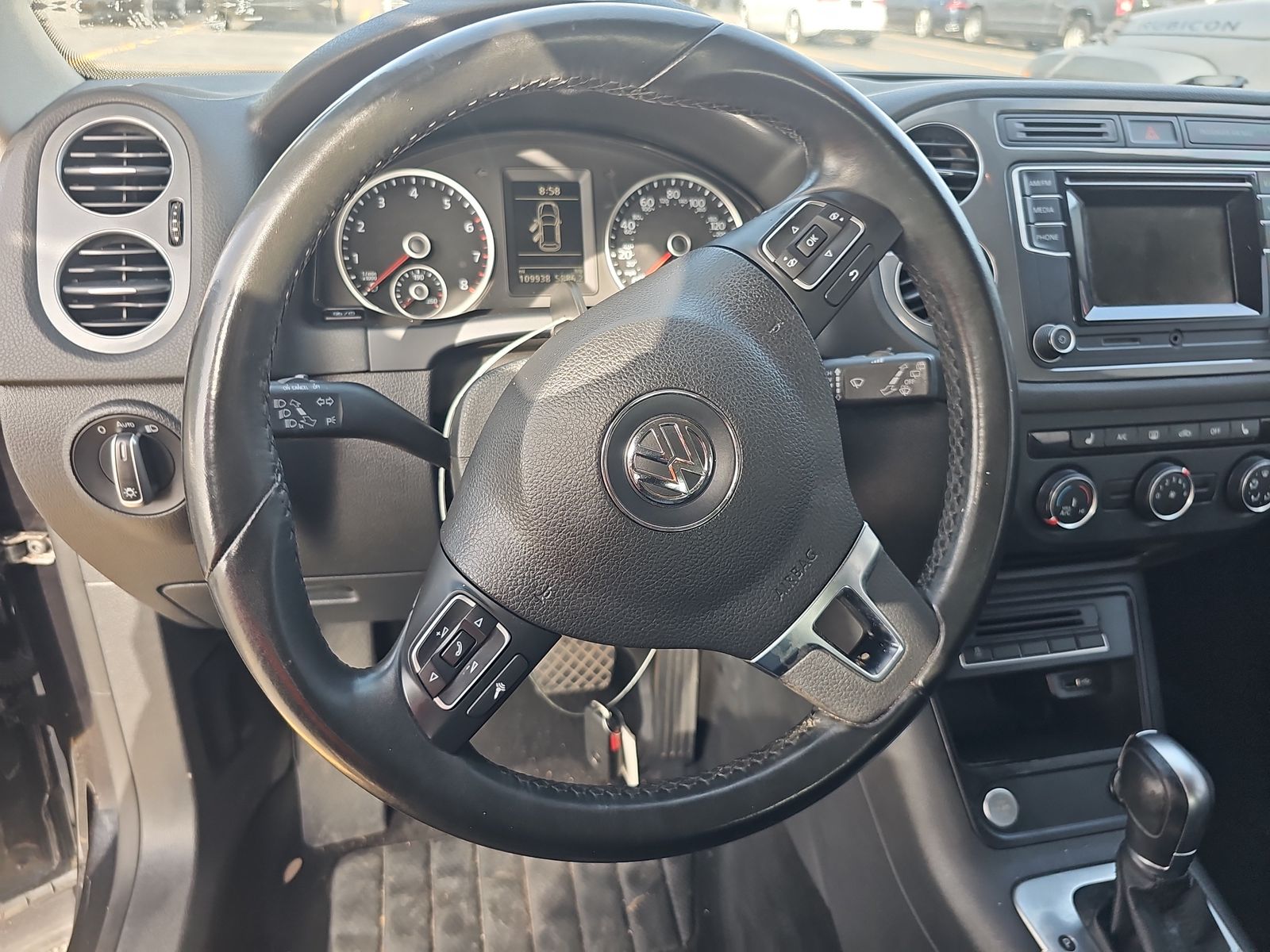 2016 Volkswagen Tiguan 2.0T S FWD