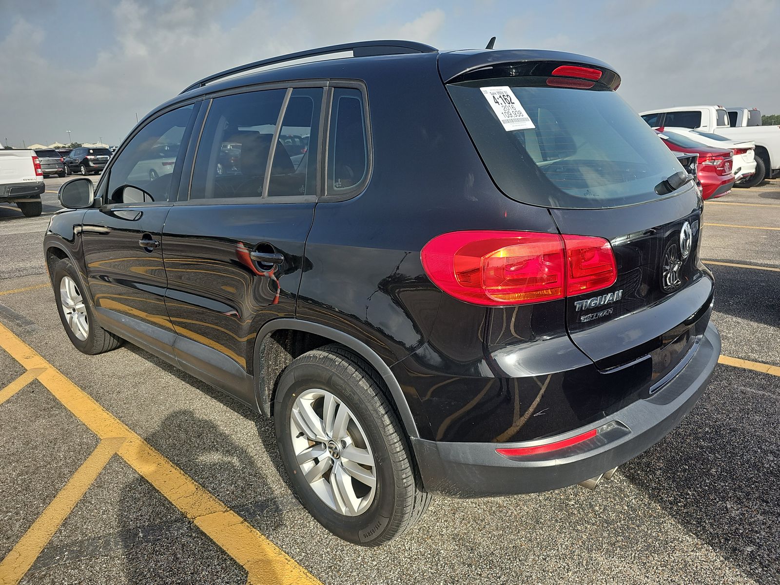 2016 Volkswagen Tiguan 2.0T S FWD