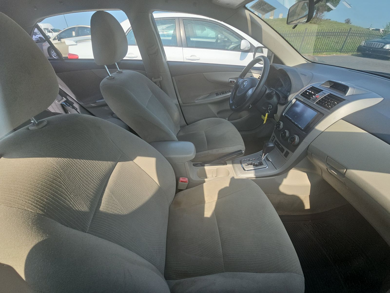 2013 Toyota Corolla LE FWD