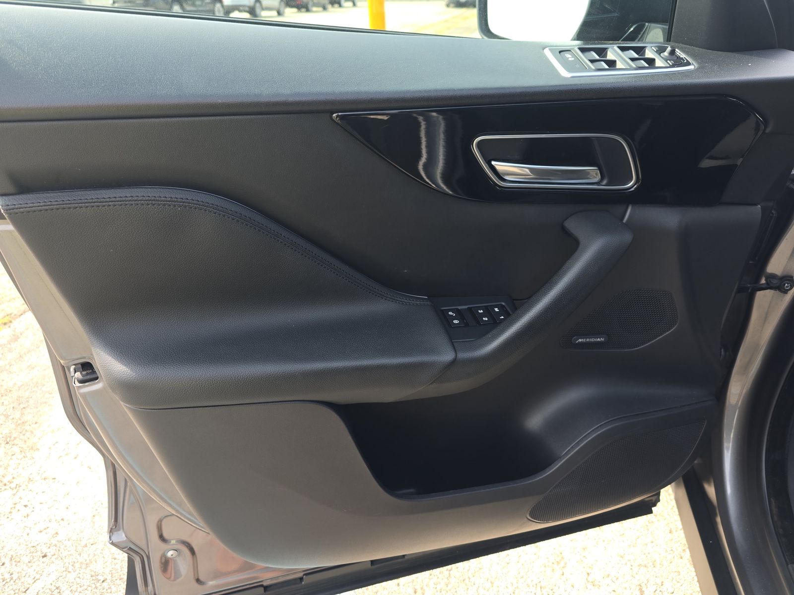 2018 Jaguar F-PACE 25t Premium AWD