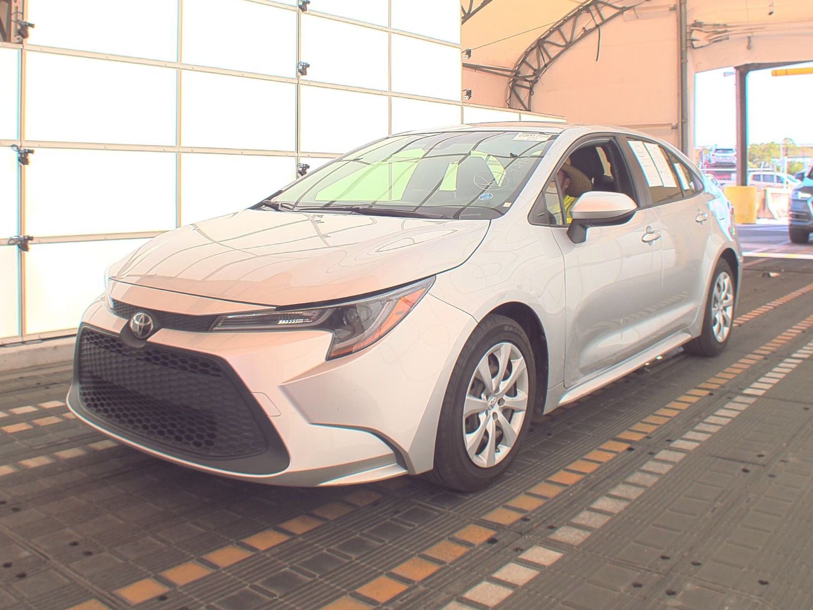 2021 Toyota Corolla LE FWD
