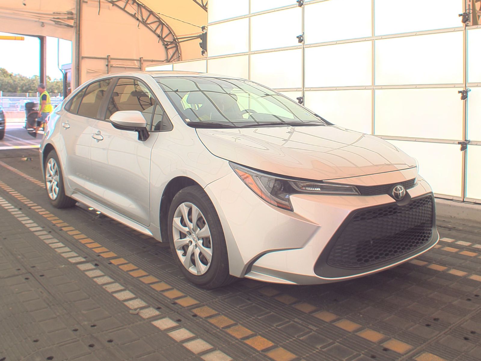 2021 Toyota Corolla LE FWD