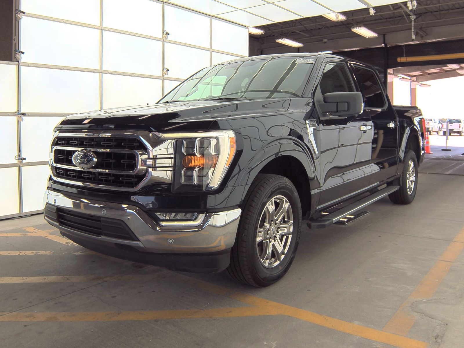 2021 Ford F-150 XLT FWD