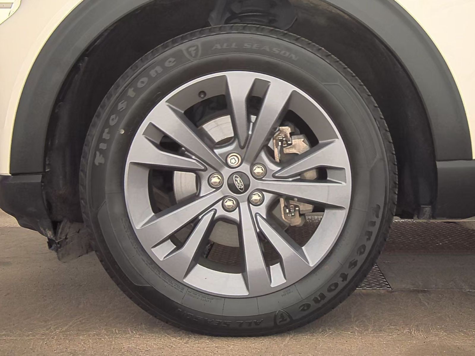 2022 Ford Explorer XLT AWD