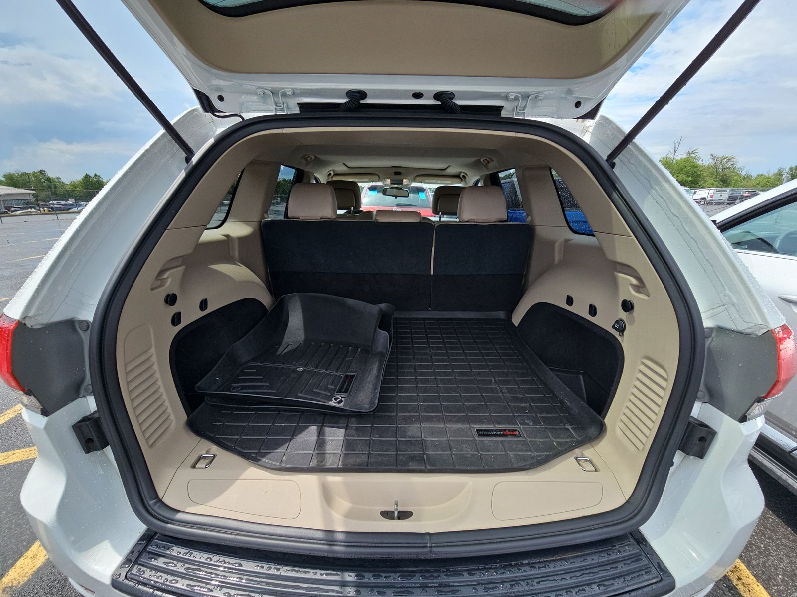 2014 Jeep Grand Cherokee Laredo AWD