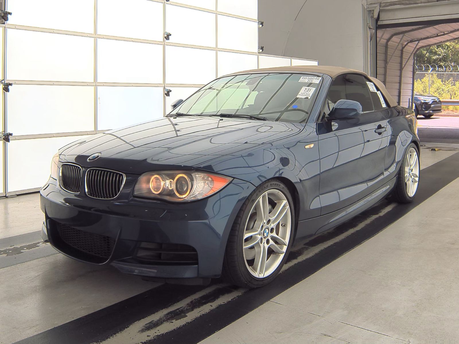 2011 BMW 1 Series 135i RWD