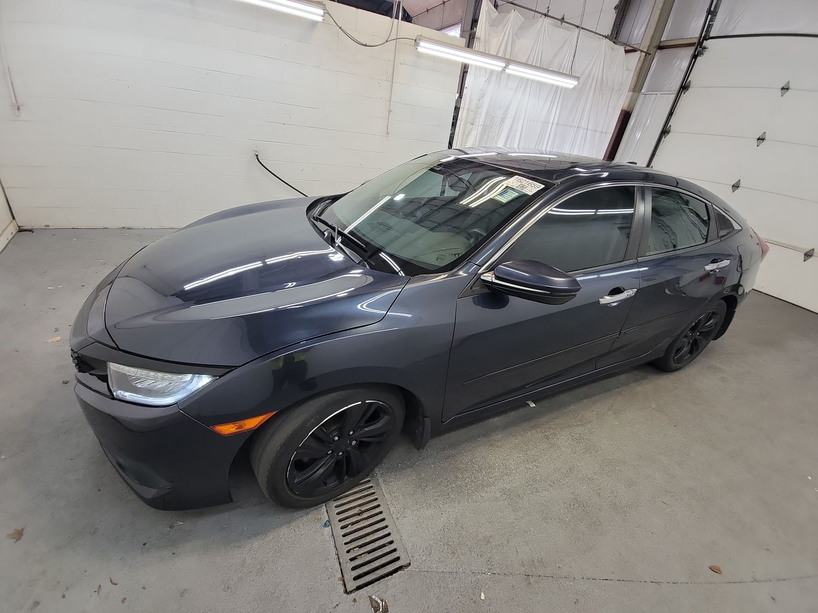 2017 Honda Civic Touring FWD