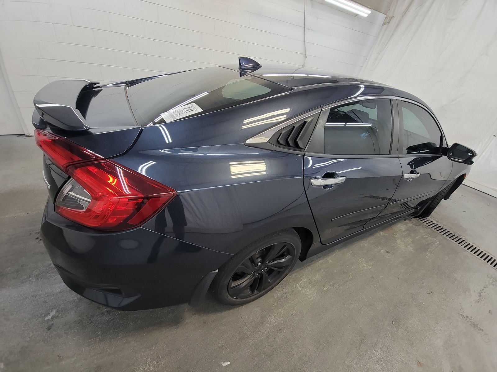 2017 Honda Civic Touring FWD