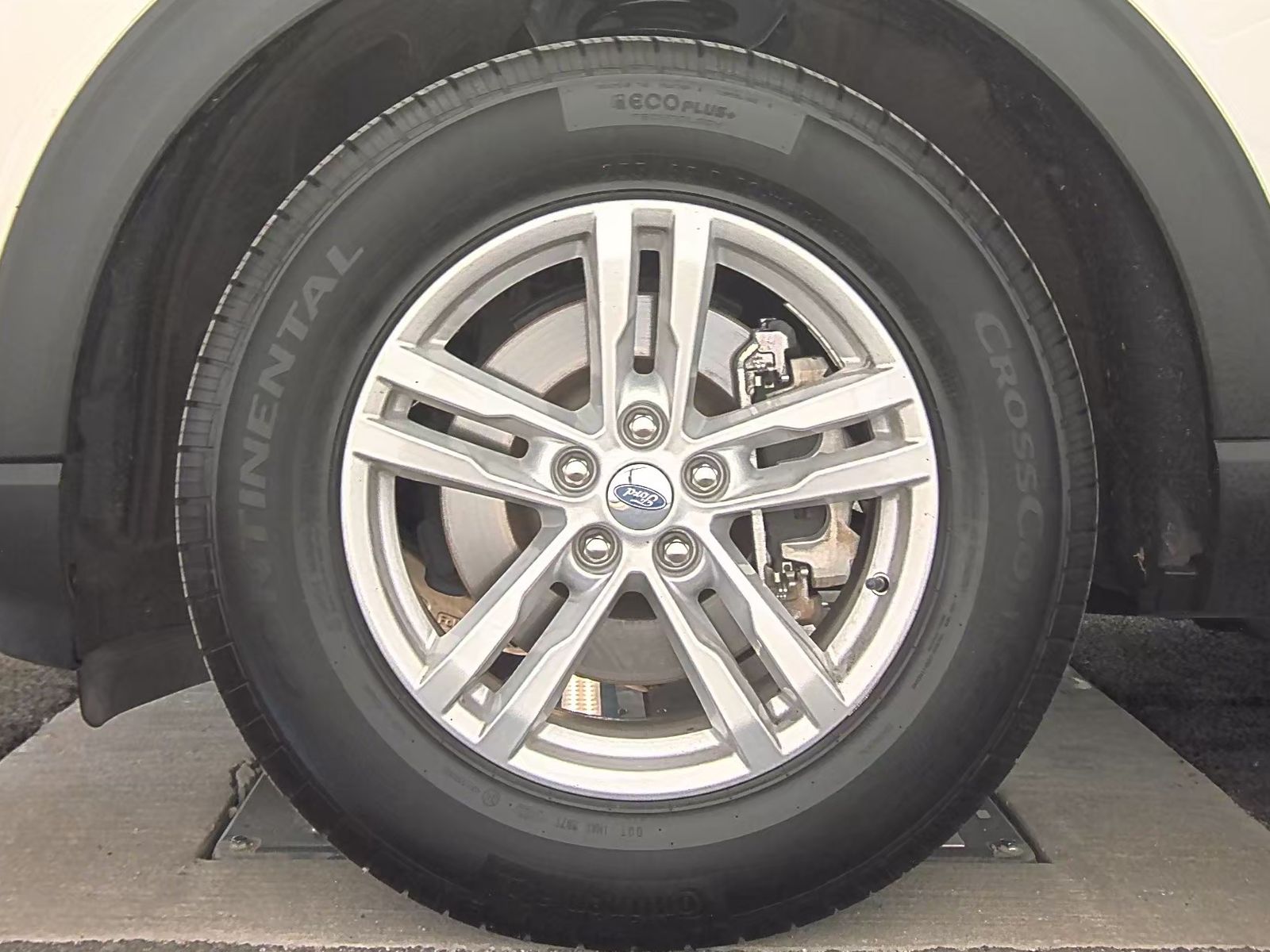 2021 Ford Explorer XLT AWD