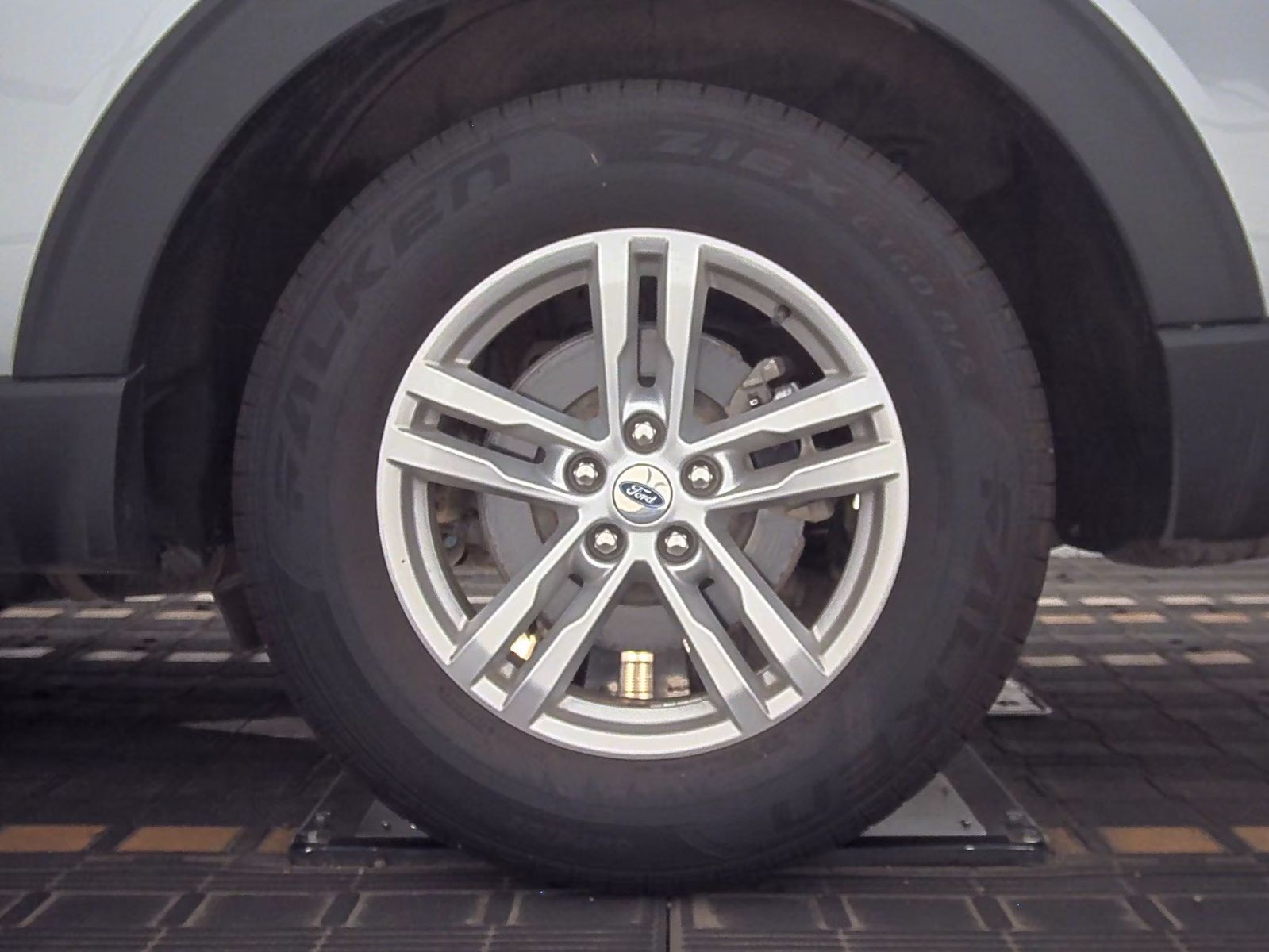 2022 Ford Explorer XLT AWD