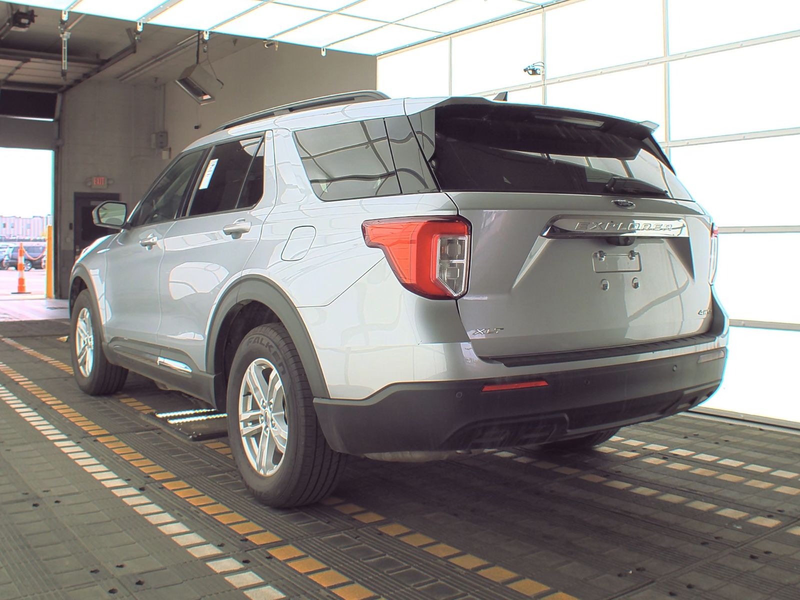 2022 Ford Explorer XLT AWD