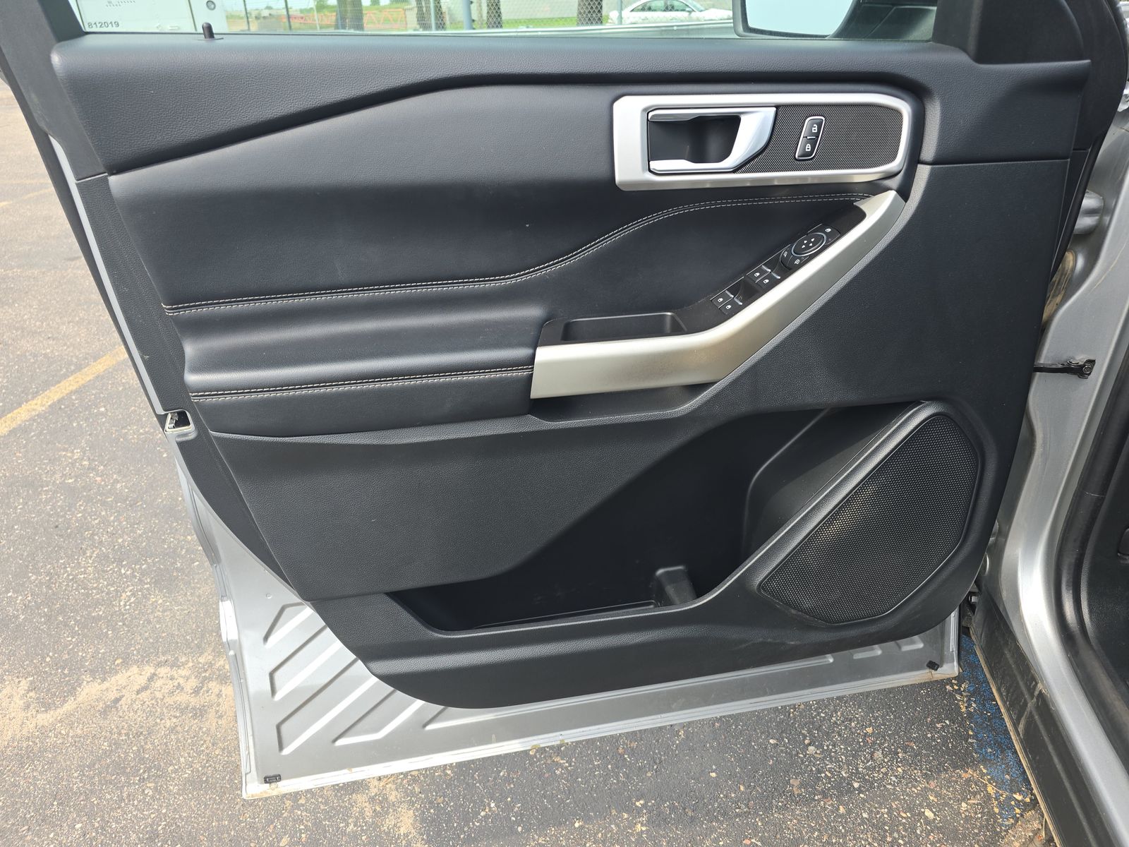 2022 Ford Explorer XLT AWD