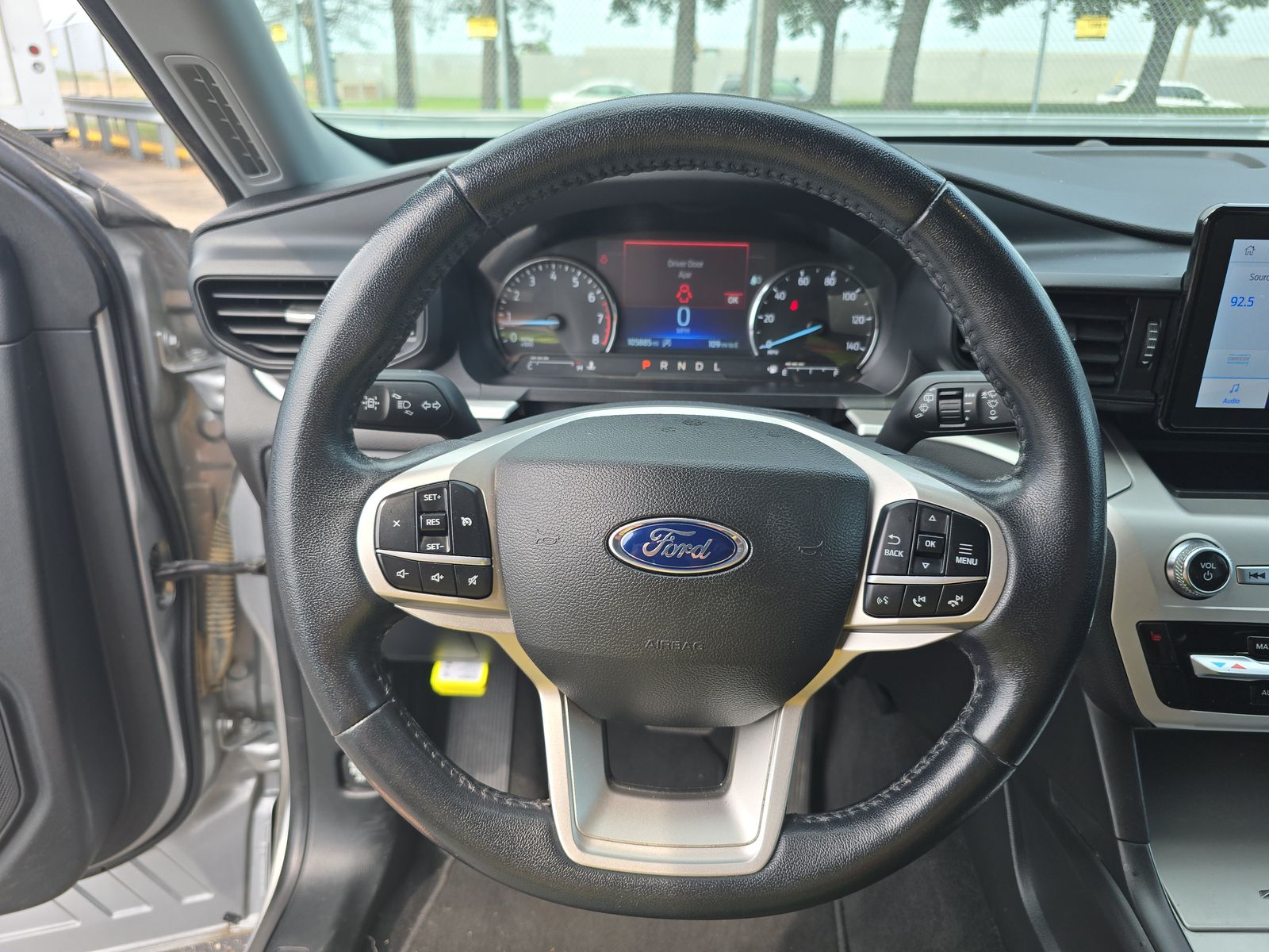 2022 Ford Explorer XLT AWD