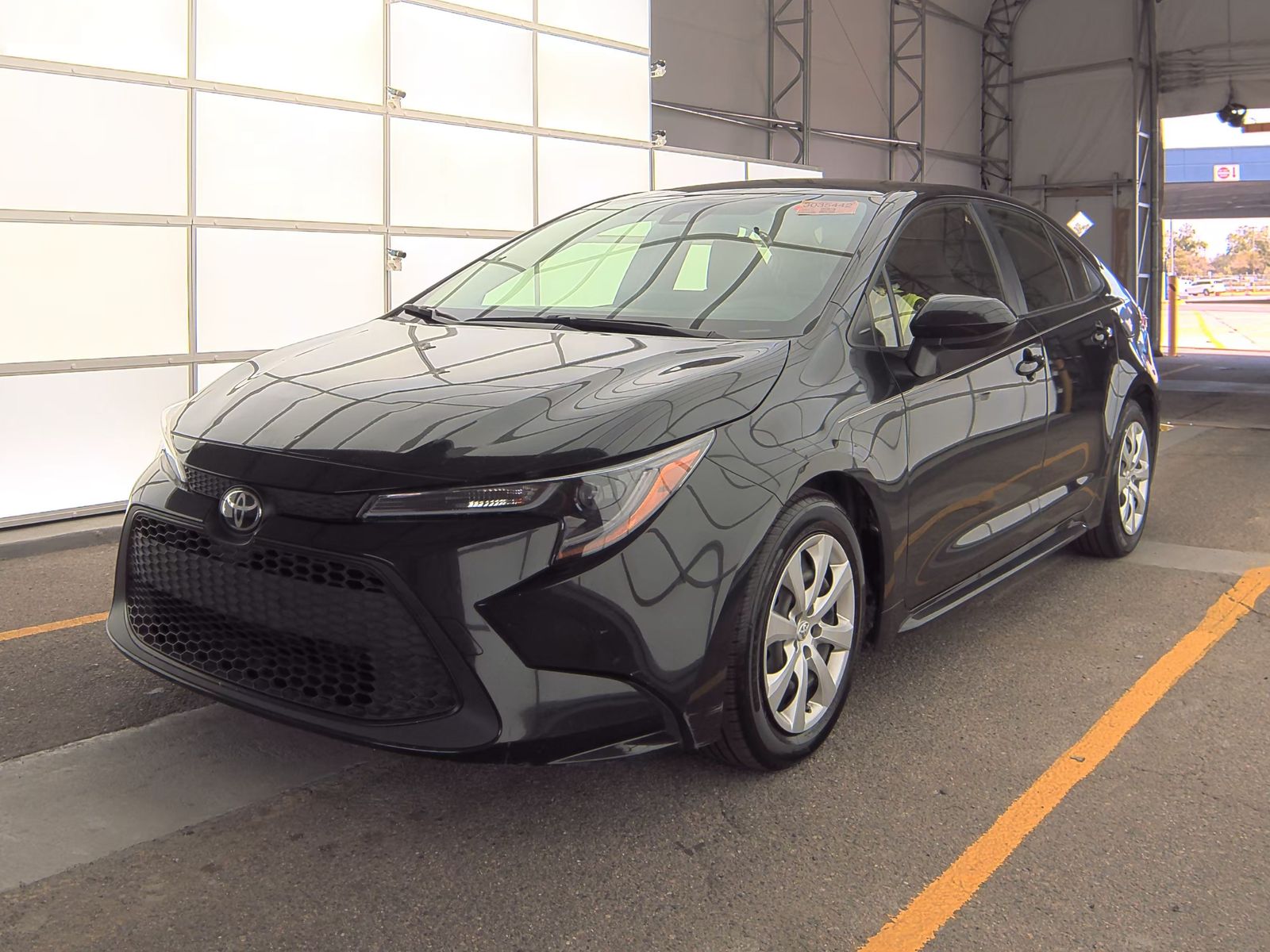 2022 Toyota Corolla LE FWD