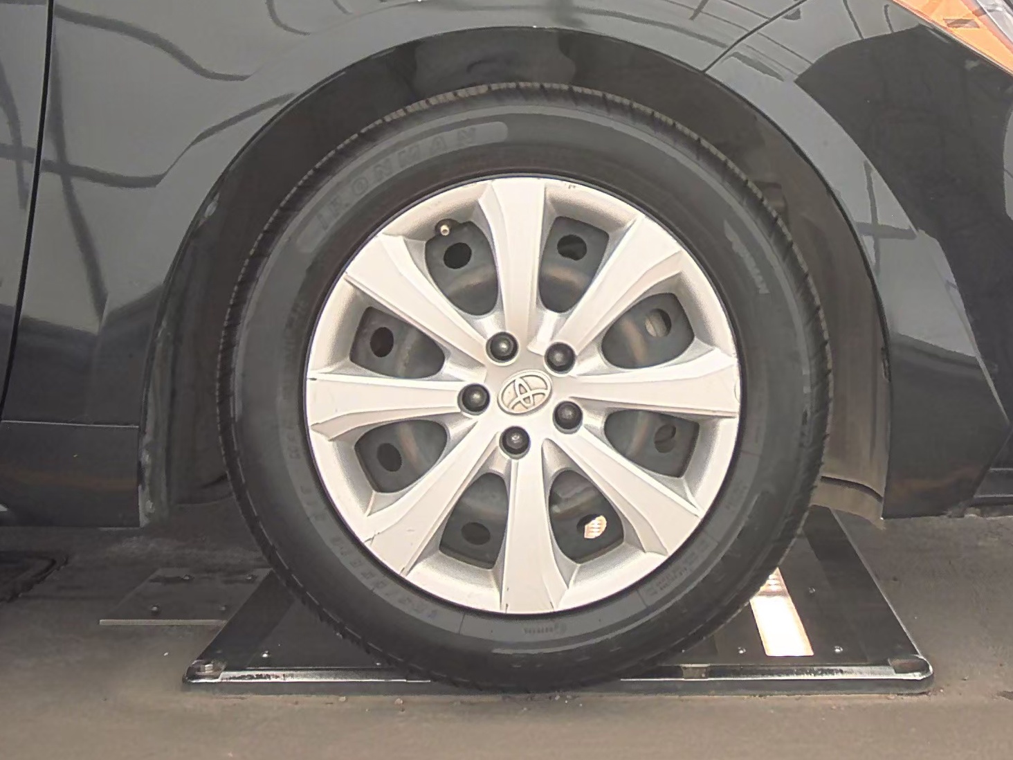 2022 Toyota Corolla LE FWD