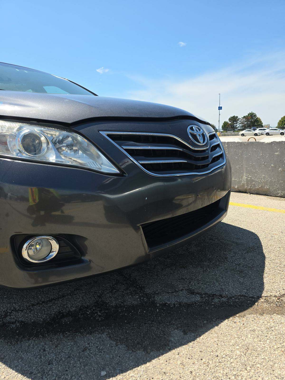 2011 Toyota Camry XLE FWD