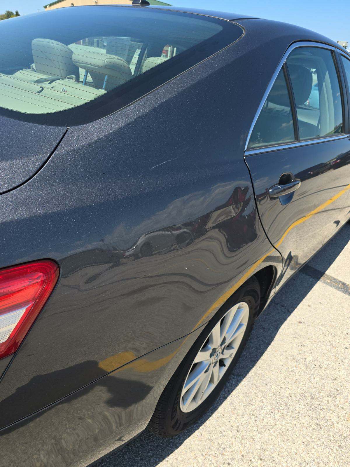 2011 Toyota Camry XLE FWD