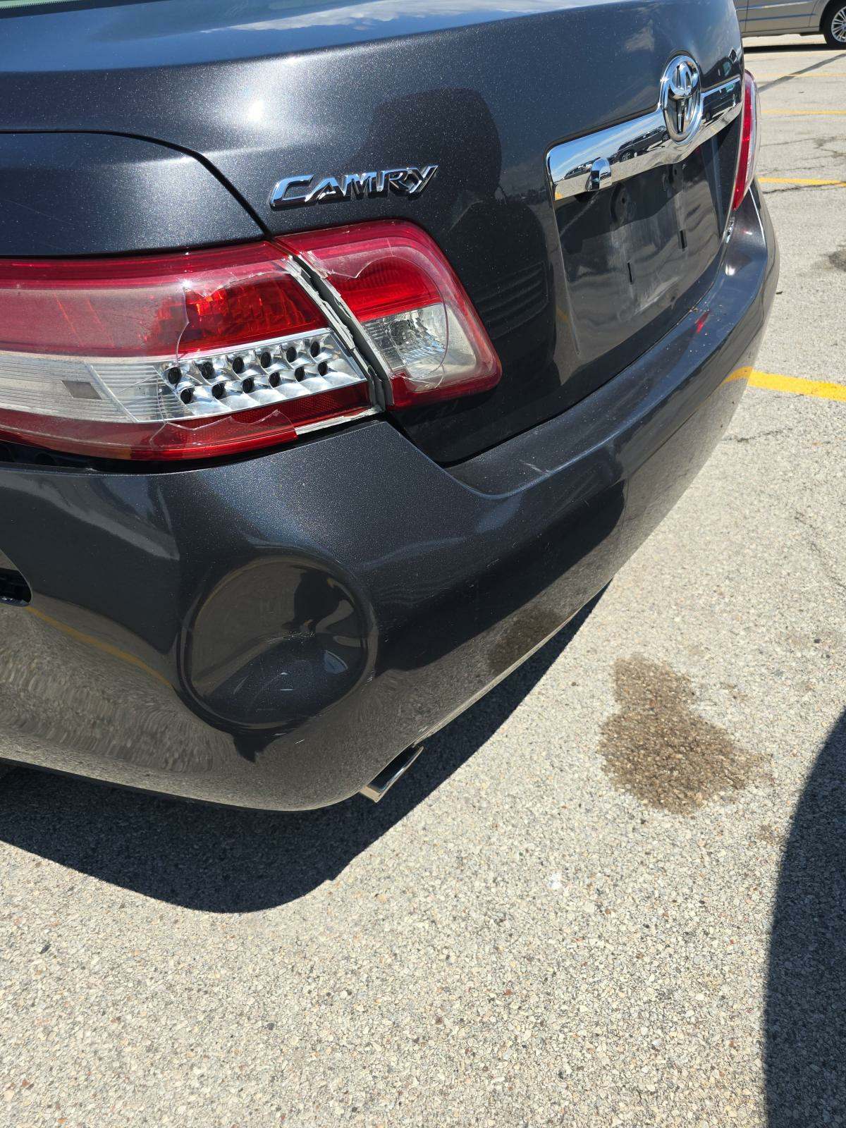 2011 Toyota Camry XLE FWD