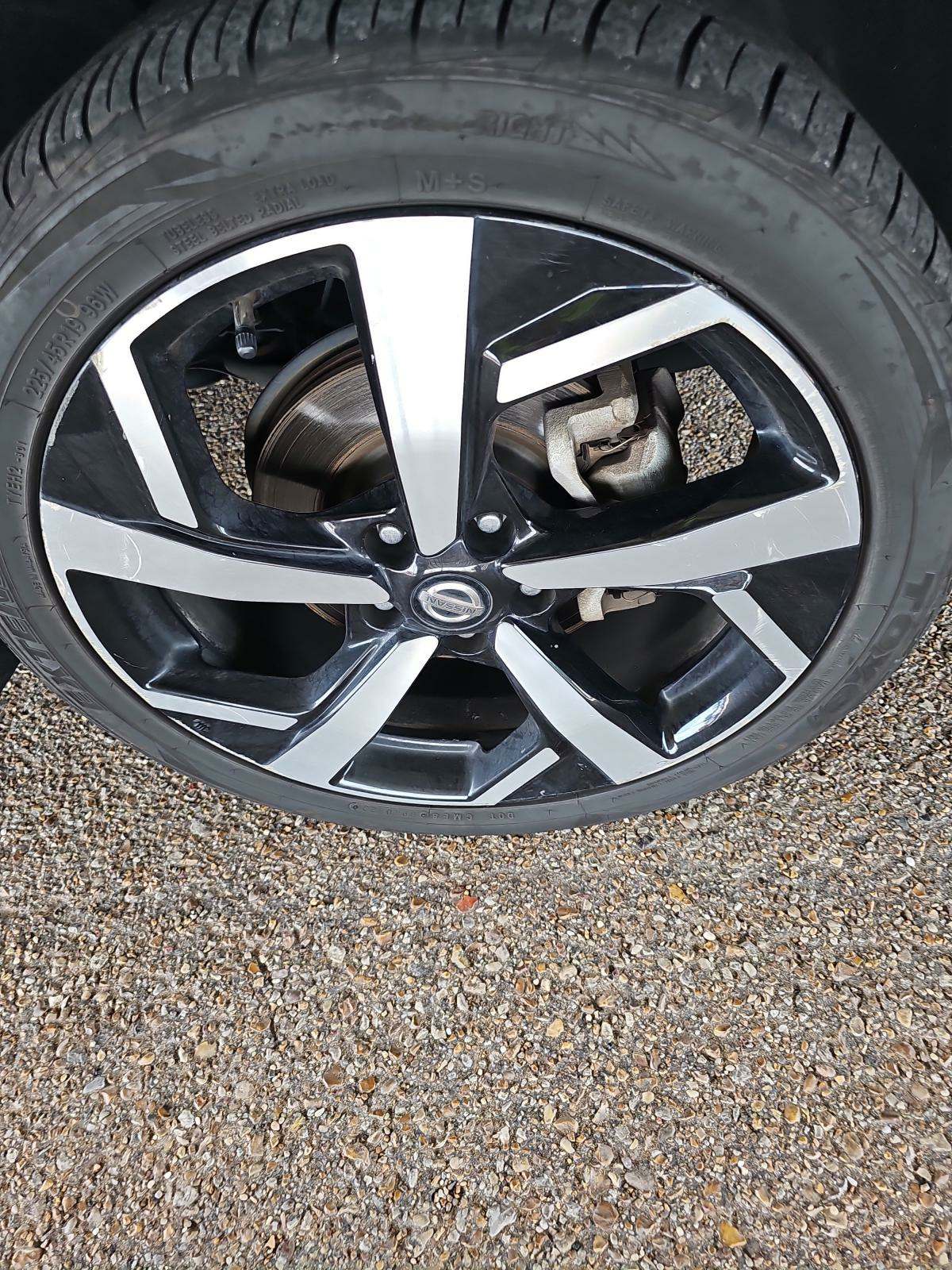 2020 Nissan Rogue Sport SL FWD