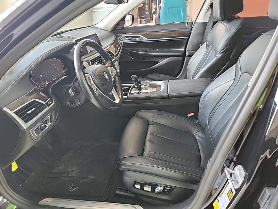 2020 BMW 7 Series 740i FWD