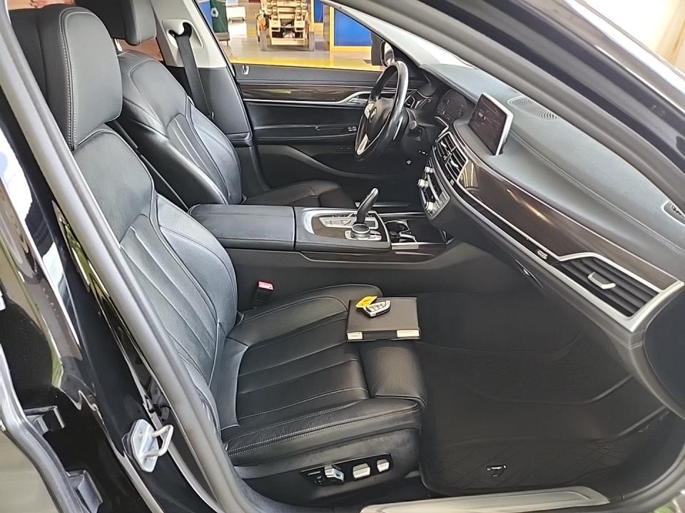 2020 BMW 7 Series 740i FWD